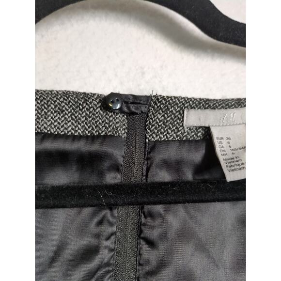 H&M Sheath Dress Womens 6 Gray Black Business‎ Tweed Lined Empire Waist - Picture 7 of 8